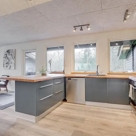 Vitus - 30km From The Sea By Interhome 度假居 *