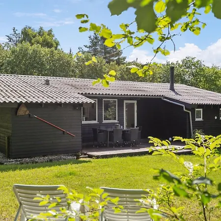 度假居 Vitus - 30km From The Sea By Interhome